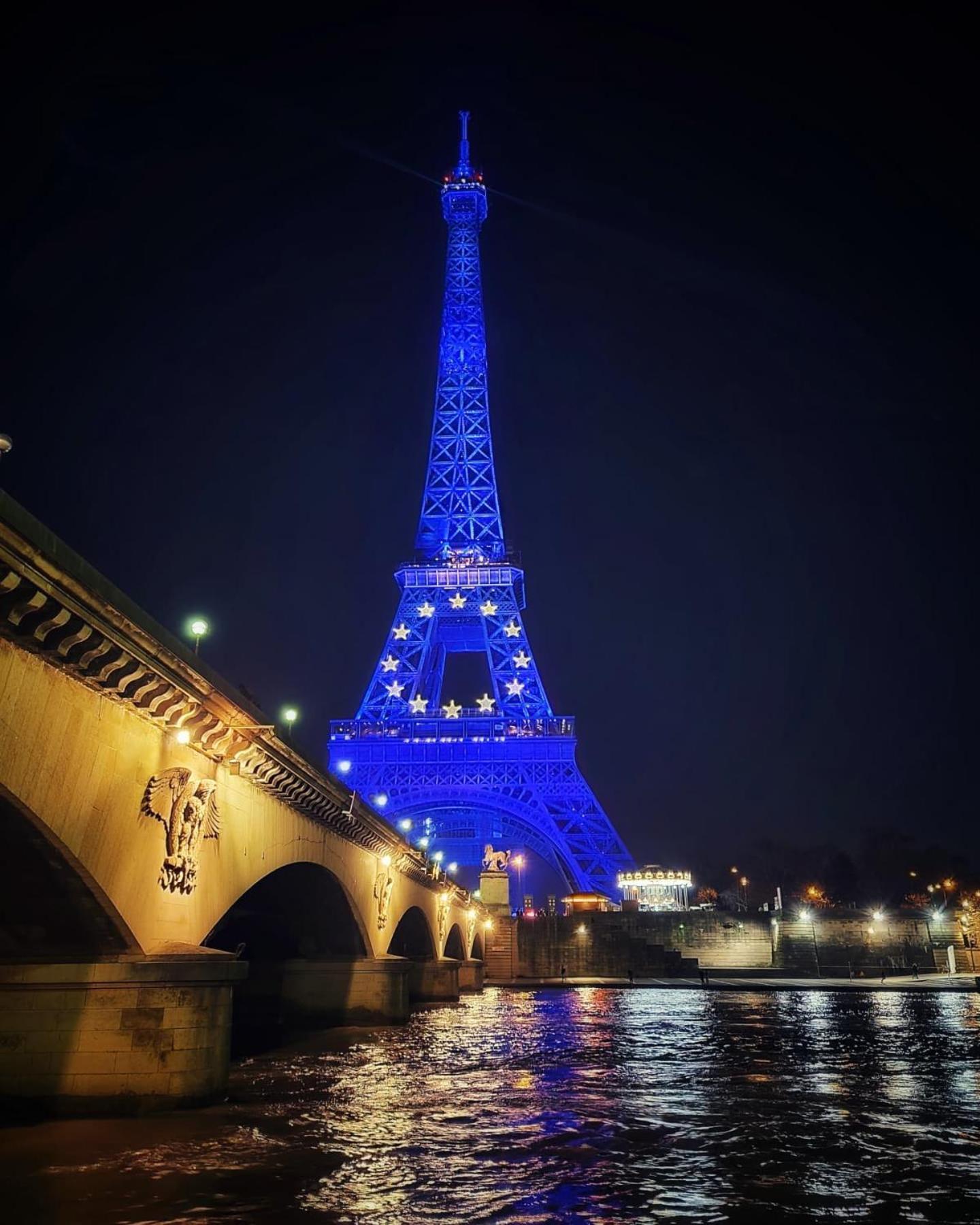 Studio Champs Elysees Tour Eiffel París Exterior foto